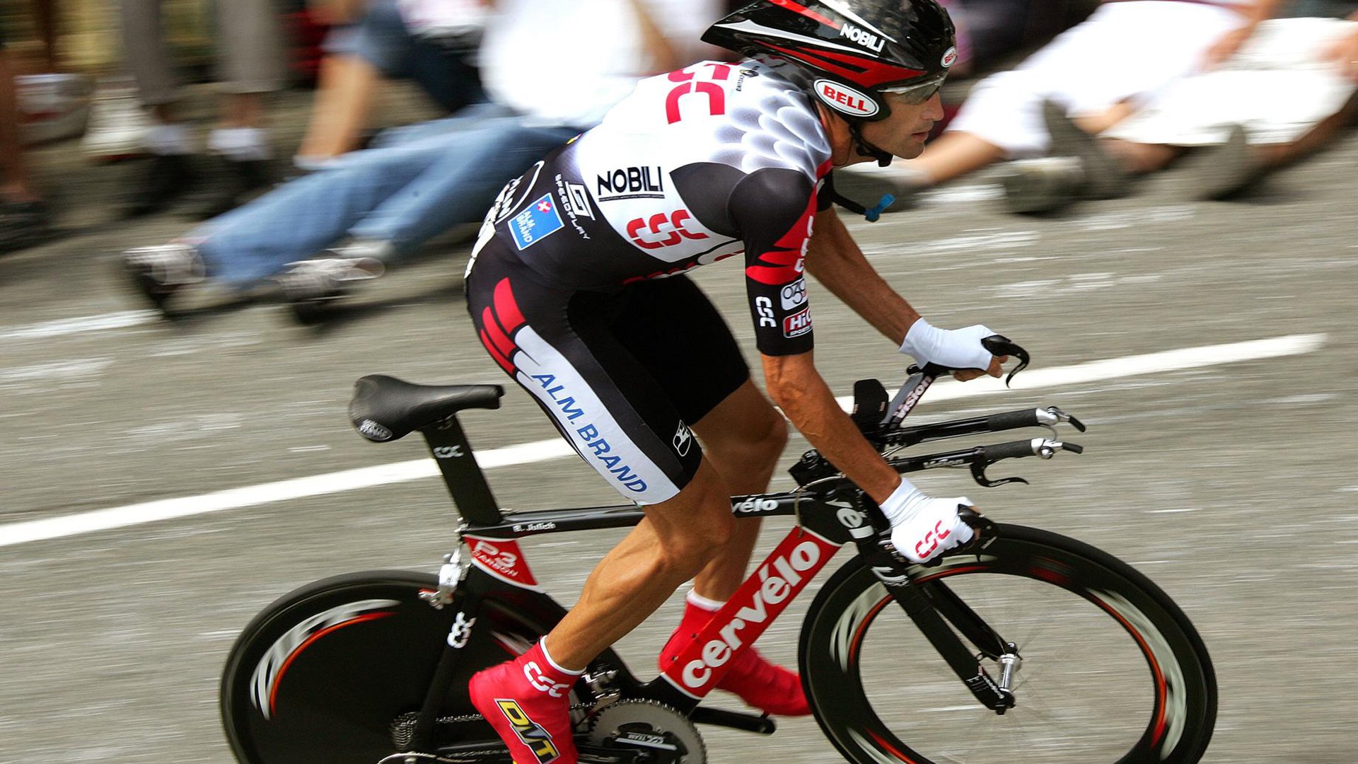 中国足球职业联赛赞助商合作模式创新，中国足球赞助商品牌有哪些